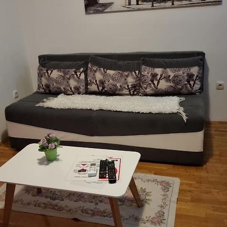 Naki Apartmani Podgorica Exteriör bild
