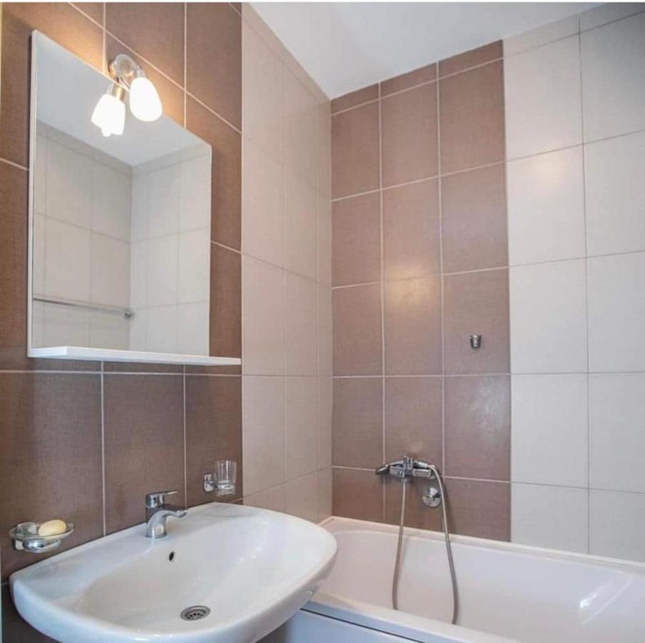 Naki Apartmani Podgorica Exteriör bild
