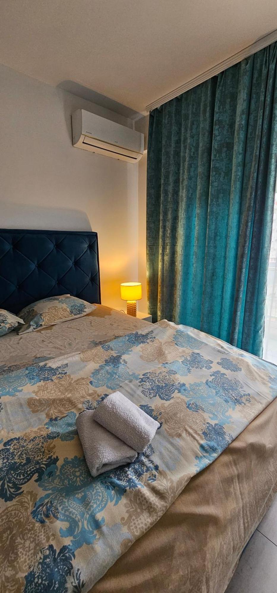 Naki Apartmani Podgorica Rum bild